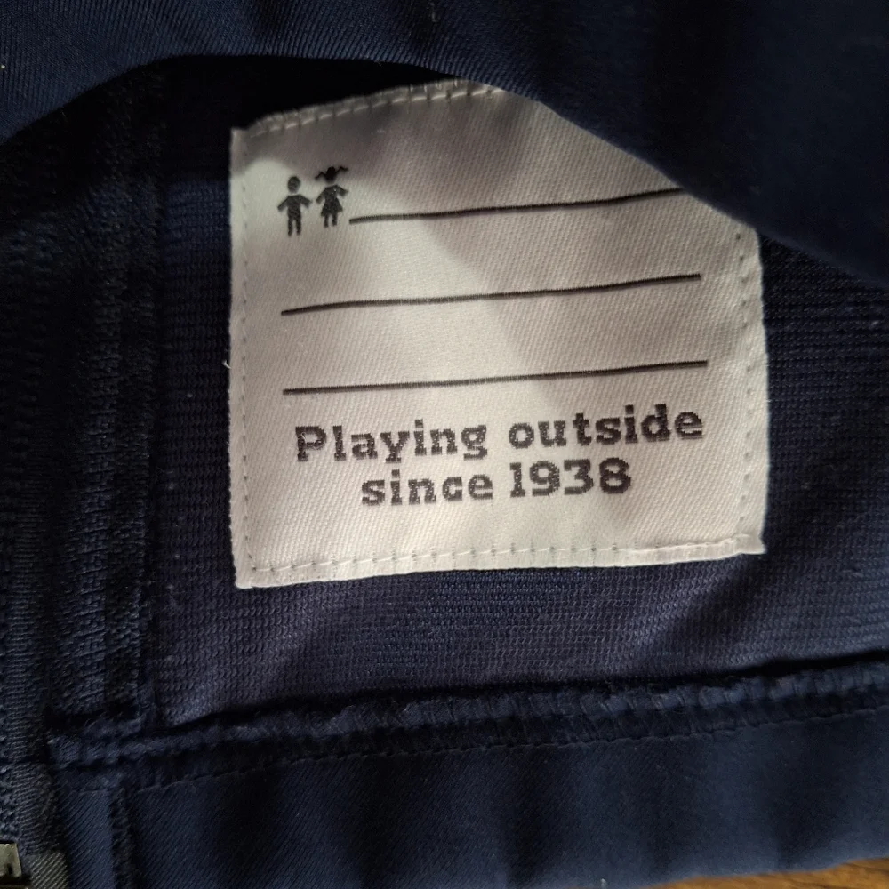 Columbia Kid's Navy Blue Zip Up Jacket Size 8.